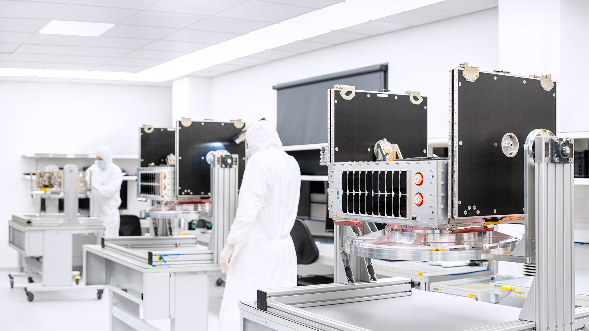 Un satélite español probará el primer motor que se alimenta del aire
